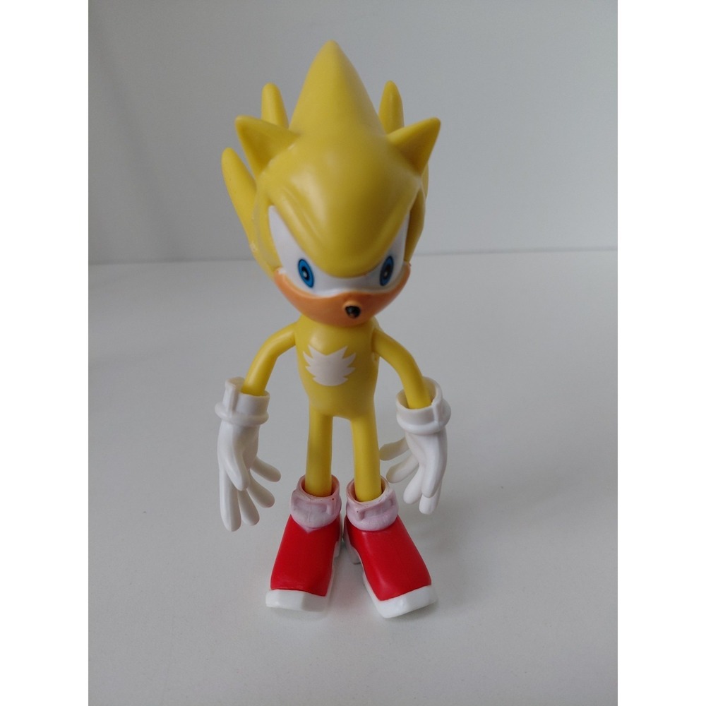 Jakks Pacific Sonic the Hedgehog Yellow Super Sonic 5" Poseable Action Figure